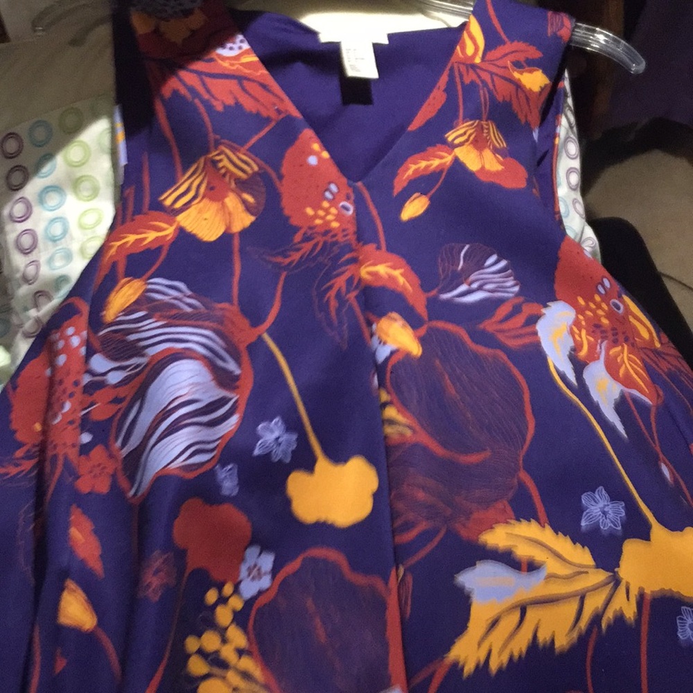 Colorful sleeveless dress